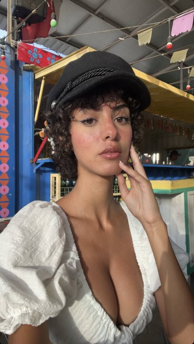 I’m available for both incall and outcall services. Handle Shy Guy. Massage Included.Reach out to me (682) 218-0259. Anna - Image 3